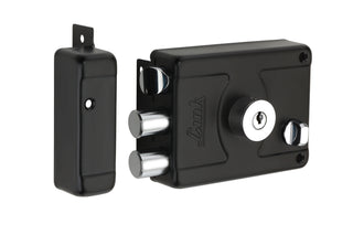 Link Thunderfist With Latch BSK Black