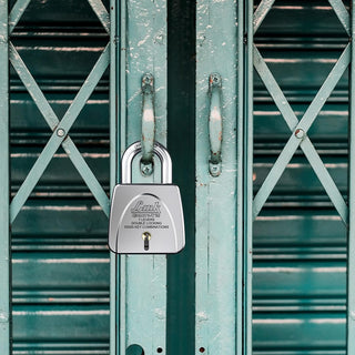 Link Gravi-T 50mm Heavy Duty Padlock | Lock for Home Door, Office, Shop, Travel | Tough CR Body | Hardened Steel Shackle, | Double Locking System | 3 Silver Keys | 50000 Key Combinations